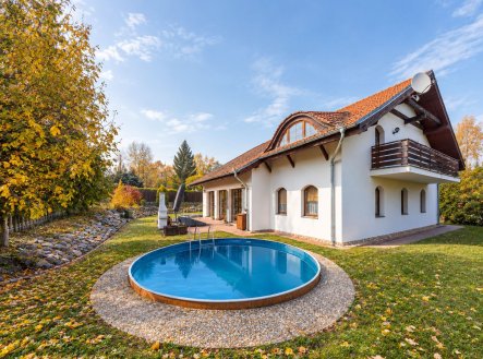 Prodej domu/vily, 328 m²