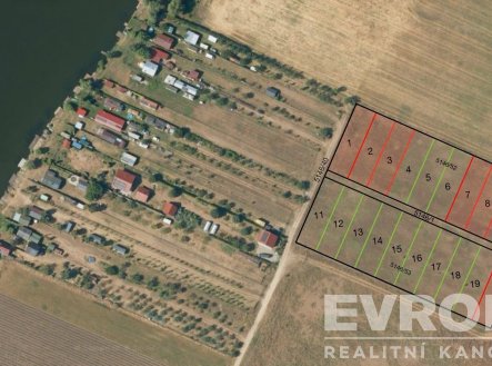 Prodej pozemku, zahrada, 685 m²
