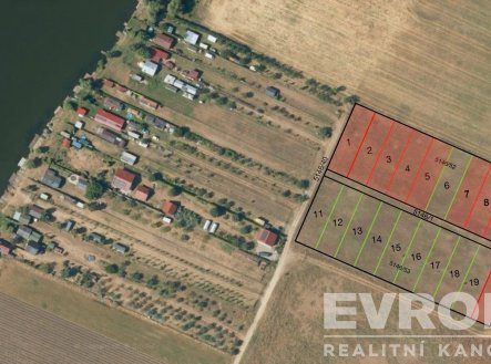 Prodej pozemku, zahrada, 685 m²