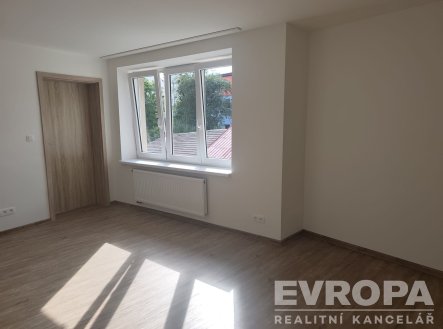 Pronájem bytu, 2+kk, 50 m²