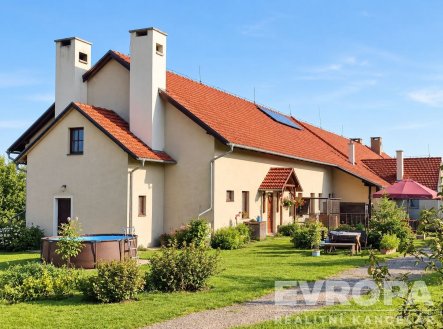Prodej zemědělského objektu, 9 733 m²
