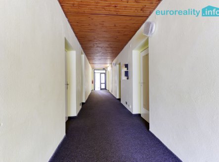Prodej hotel, 1 960 m²
