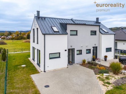 Pronájem domu/vily, 100 m² obrázek