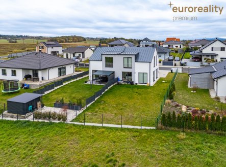 Pronájem domu/vily, 100 m²