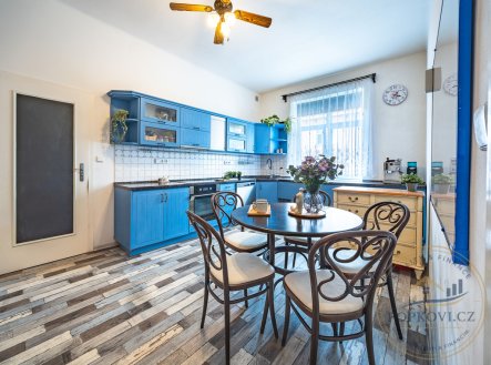 Prodej bytu, 3+1, 98 m²