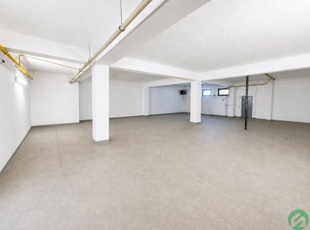 Pronájem výrobní prostory, 420 m²