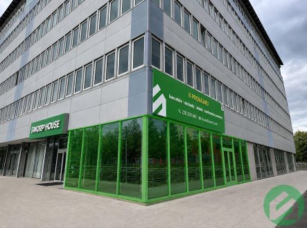 Pronájem obchodní prostory, 120 m²