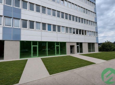 Pronájem obchodní prostory, 154 m²
