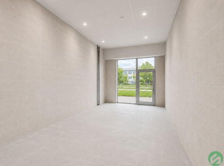 Pronájem obchodní prostory, 28 m²