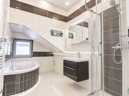 Pronájem bytu, 4+kk, 104 m²