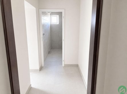 Pronájem bytu, 1+kk, 30 m²