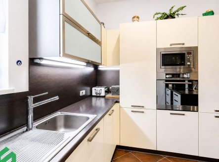 Pronájem bytu, 3+kk, 88 m² obrázek