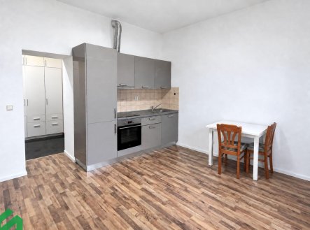 Pronájem bytu, 1+kk, 30 m² obrázek