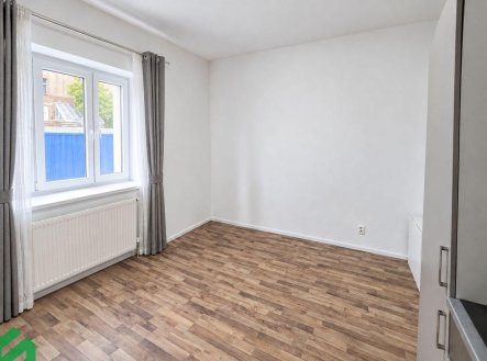 Pronájem bytu, 1+kk, 30 m²