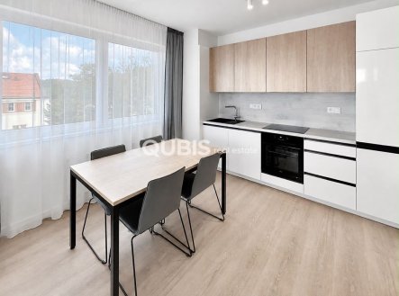 Pronájem bytu, 3+kk, 75 m²