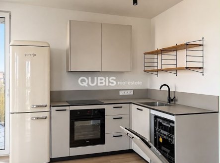 Pronájem bytu, 3+kk, 119 m²