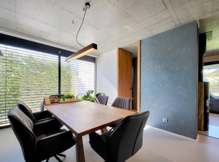 Pronájem domu/vily, 158 m²
