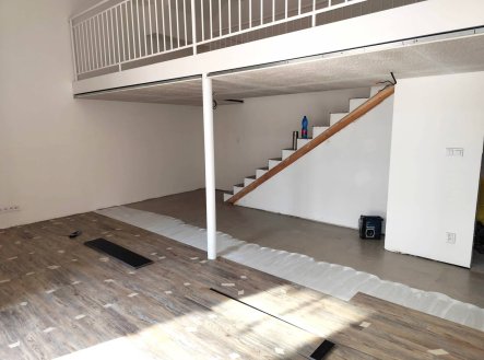 Pronájem obchodní prostory, 67 m²