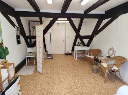 Pronájem obchodní prostory, 27 m²