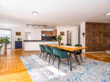 Prodej domu/vily, 267 m²