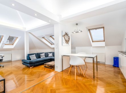 Prodej bytu, 2+kk, 92 m² obrázek