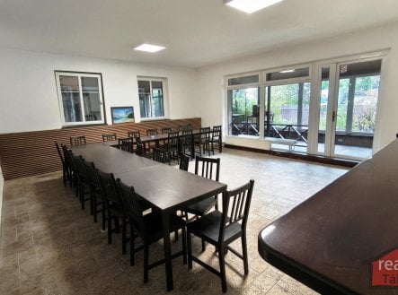 Prodej komerčního objektu, jiný, 266 m²