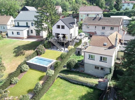 Prodej pozemku pro bydlení, 572 m²