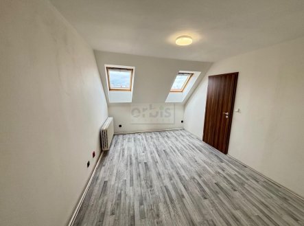 Pronájem bytu, 2+1, 47 m²