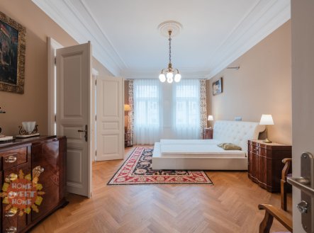 Pronájem bytu, 5+1, 184 m² obrázek
