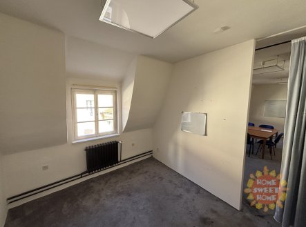 Pronájem kanceláře, 31 m²