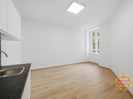 Pronájem kanceláře, 17 m²