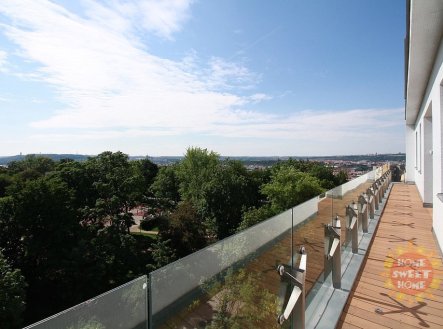 Pronájem bytu, 6+1, 221 m²