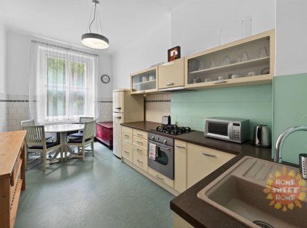 Pronájem bytu, 3+1, 90 m²