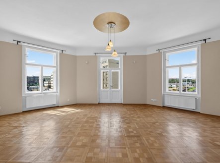 Pronájem bytu, 3+kk, 110 m²