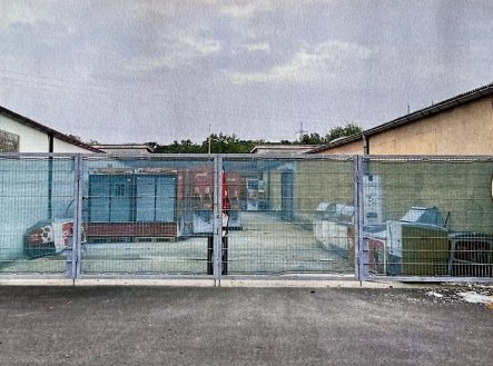 Pronájem skladu, 756 m²