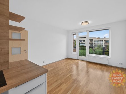 Pronájem bytu, 2+kk, 50 m² obrázek
