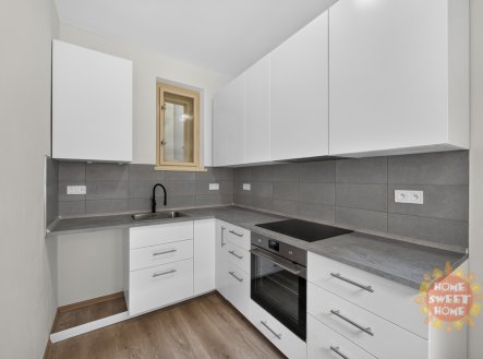 Pronájem bytu, 1+kk, 33 m²