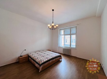 Pronájem bytu, 2+1, 90 m²