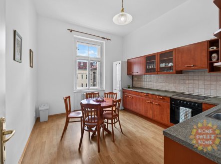 Pronájem bytu, 2+1, 90 m²