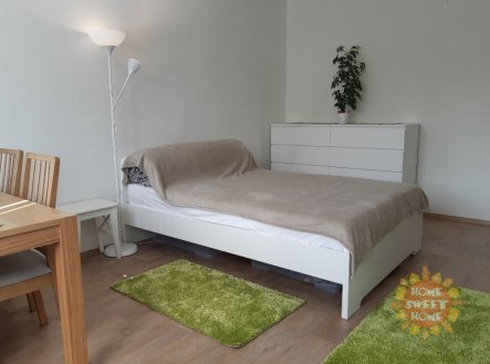 Pronájem bytu, 1+kk, 30 m²
