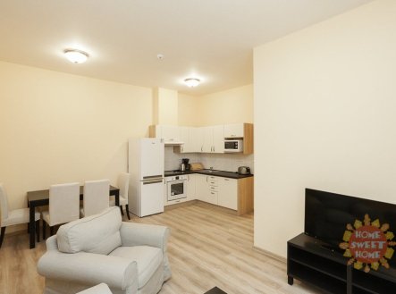 Pronájem bytu, 3+kk, 66 m²