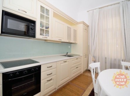 Pronájem bytu, 3+kk, 76 m²