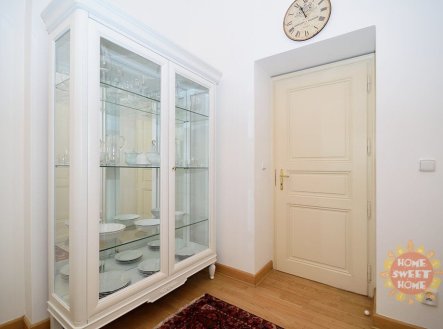 Pronájem bytu, 3+kk, 76 m²
