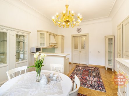 Pronájem bytu, 4+kk, 124 m²