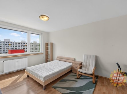 Pronájem bytu, 1+kk, 30 m²