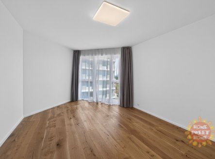 Pronájem bytu, 2+kk, 70 m²