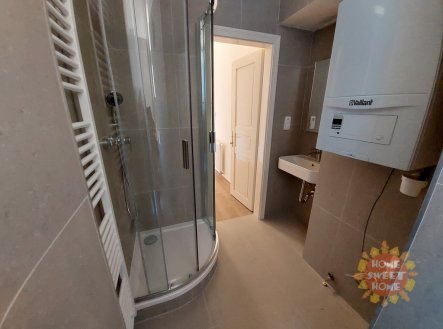 Pronájem bytu, 2+kk, 37 m²