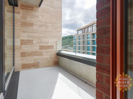 Pronájem bytu, 2+kk, 66 m²