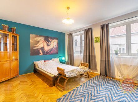 Pronájem bytu, 1+kk, 34 m²