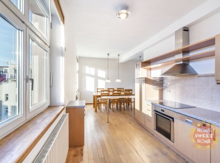 Prodej bytu, 4+1, 189 m²